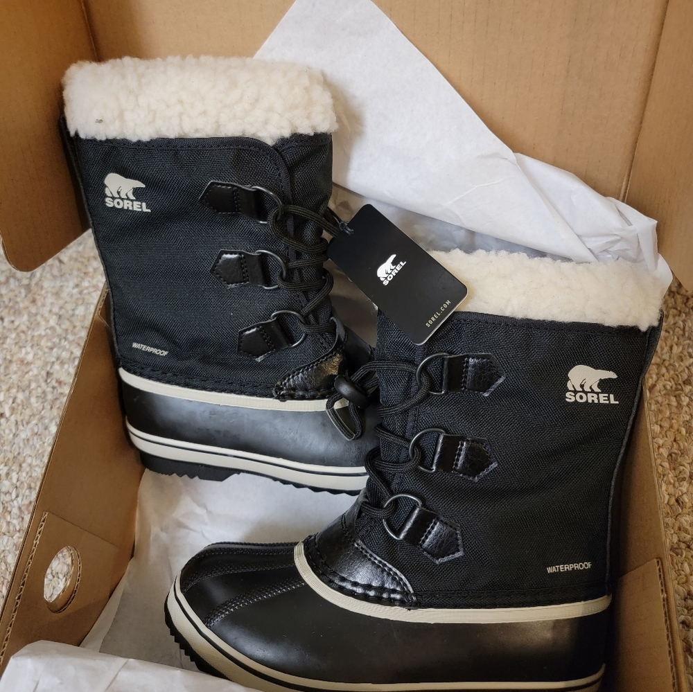 Sorel boots(NEW)